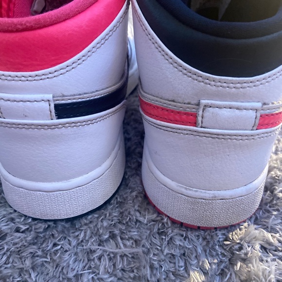 Jordan 1 (pink white and black) - Picture 6 of 6